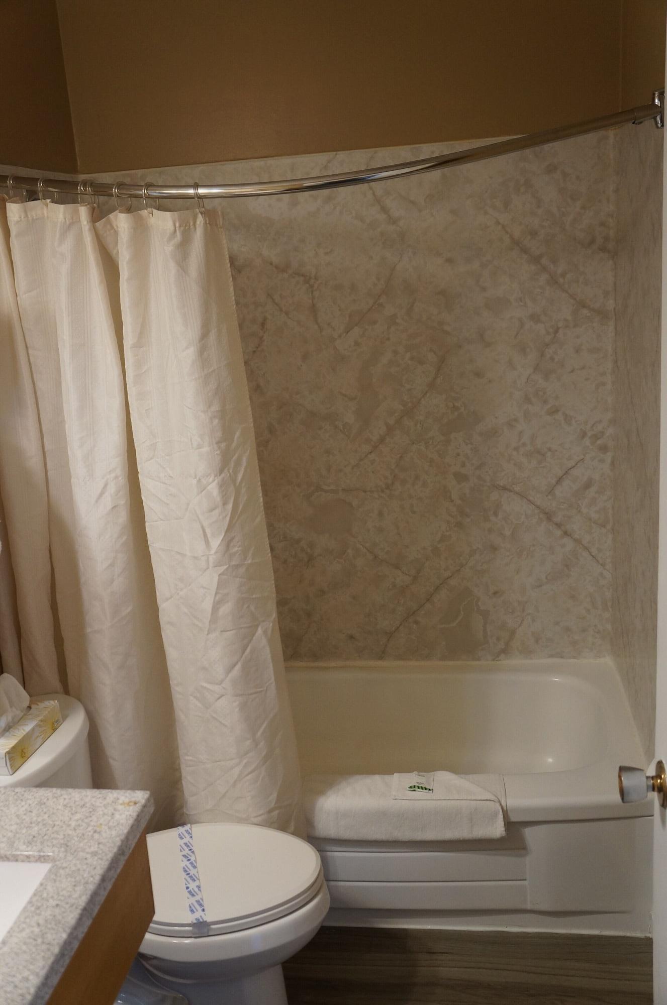 Westward Inn & Suites Λάνγκλεϊ Εξωτερικό φωτογραφία