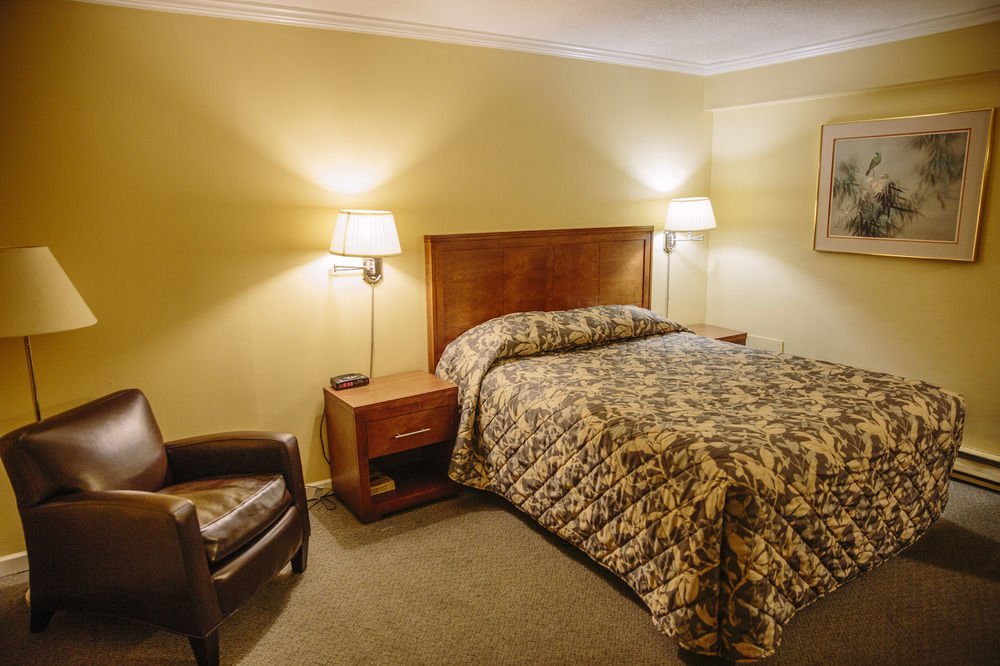 Westward Inn & Suites Λάνγκλεϊ Εξωτερικό φωτογραφία