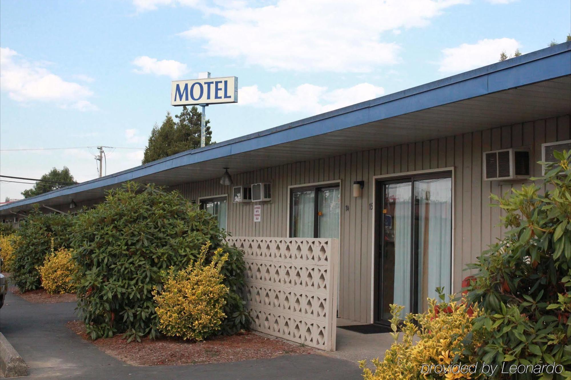 Westward Inn & Suites Λάνγκλεϊ Εξωτερικό φωτογραφία